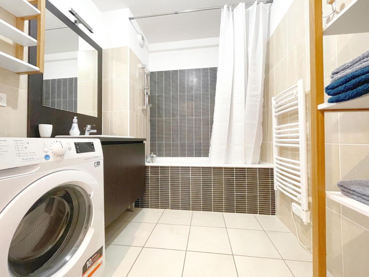 3P Climatise Avec Parking, Piscine, Proche Plage Et Commerces A Sete - Fr-1-338-497 Luaran gambar